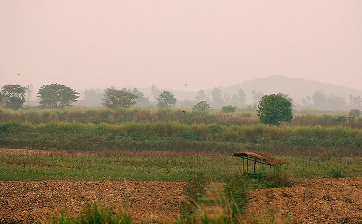 G7049546 6